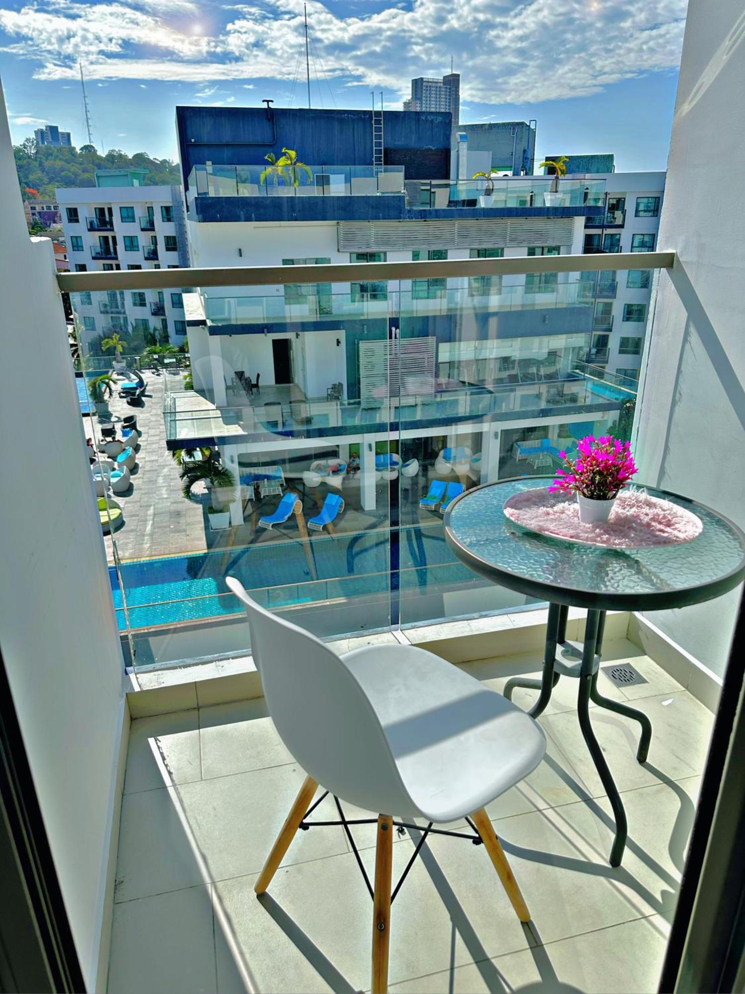 Arcadia Beach Con Pattaya Room photo