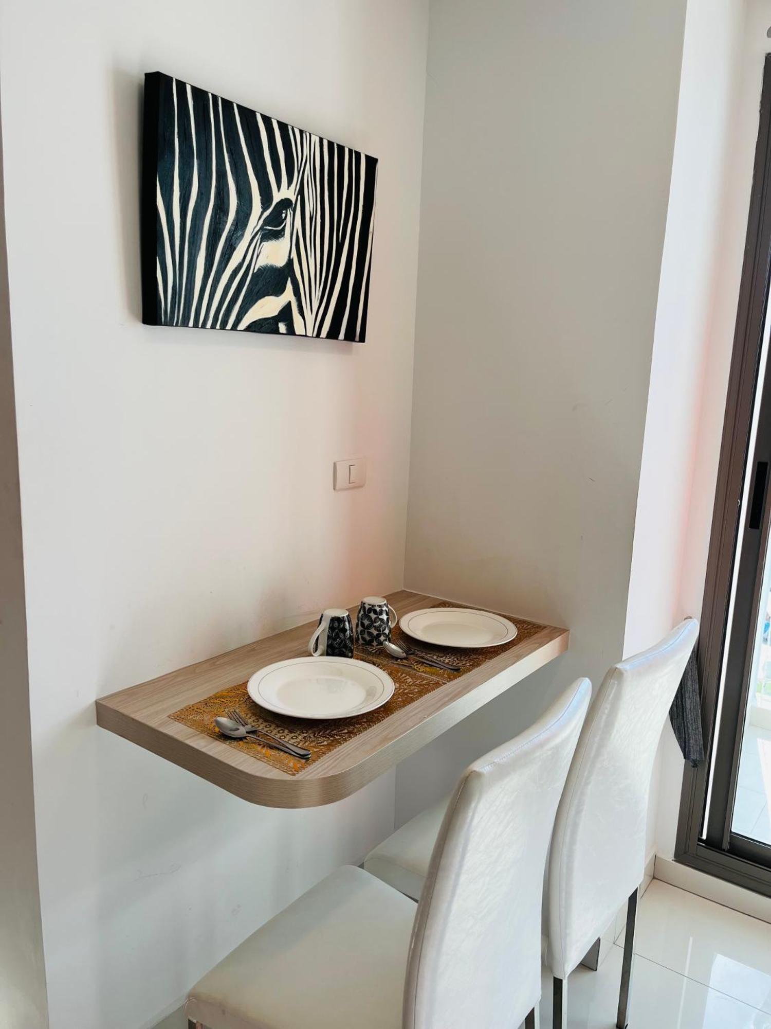 Arcadia Beach Con Pattaya Room photo